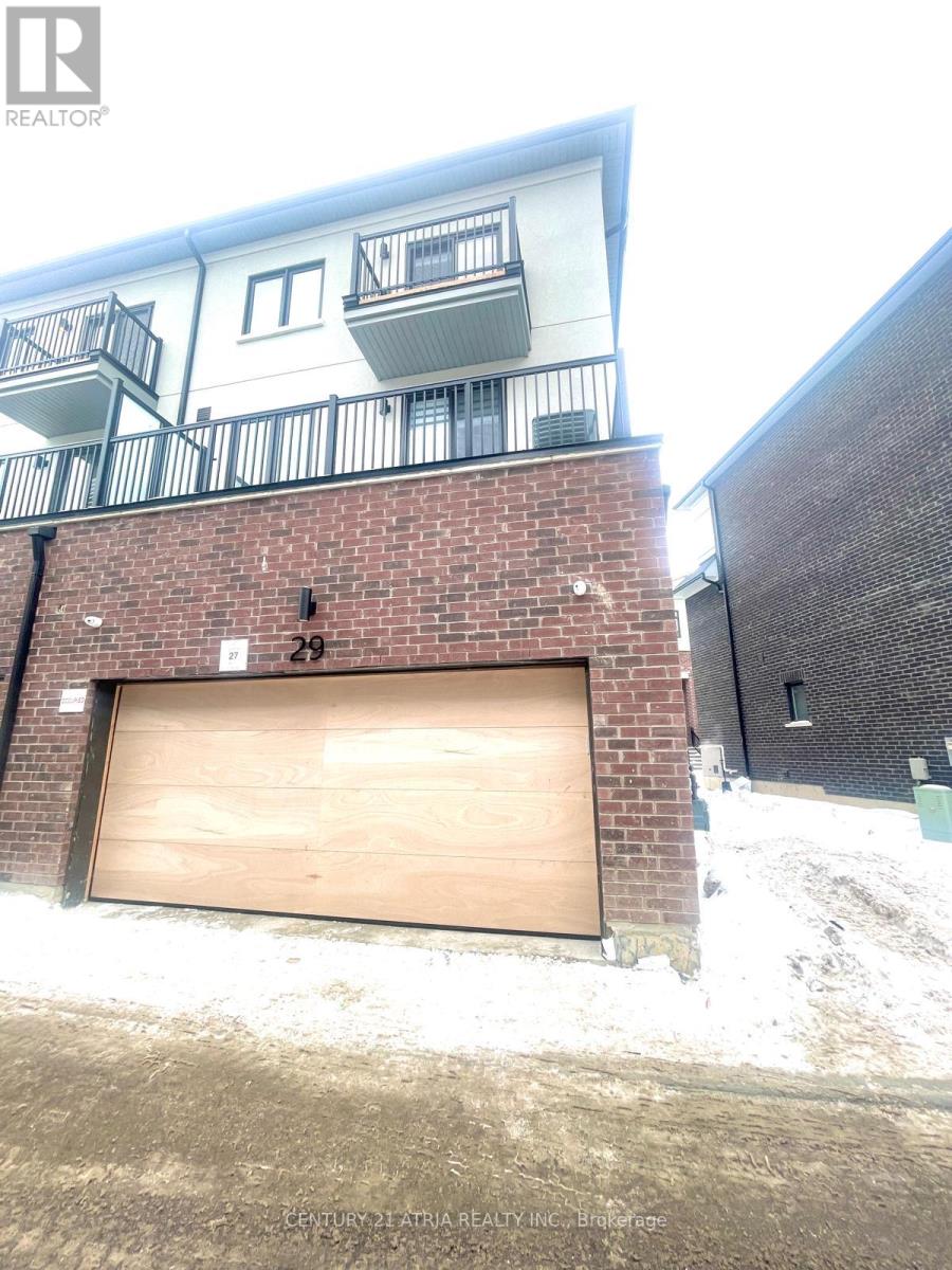 29 Chapple Lane, Richmond Hill, Ontario  L4B 0J6 - Photo 2 - N12783584