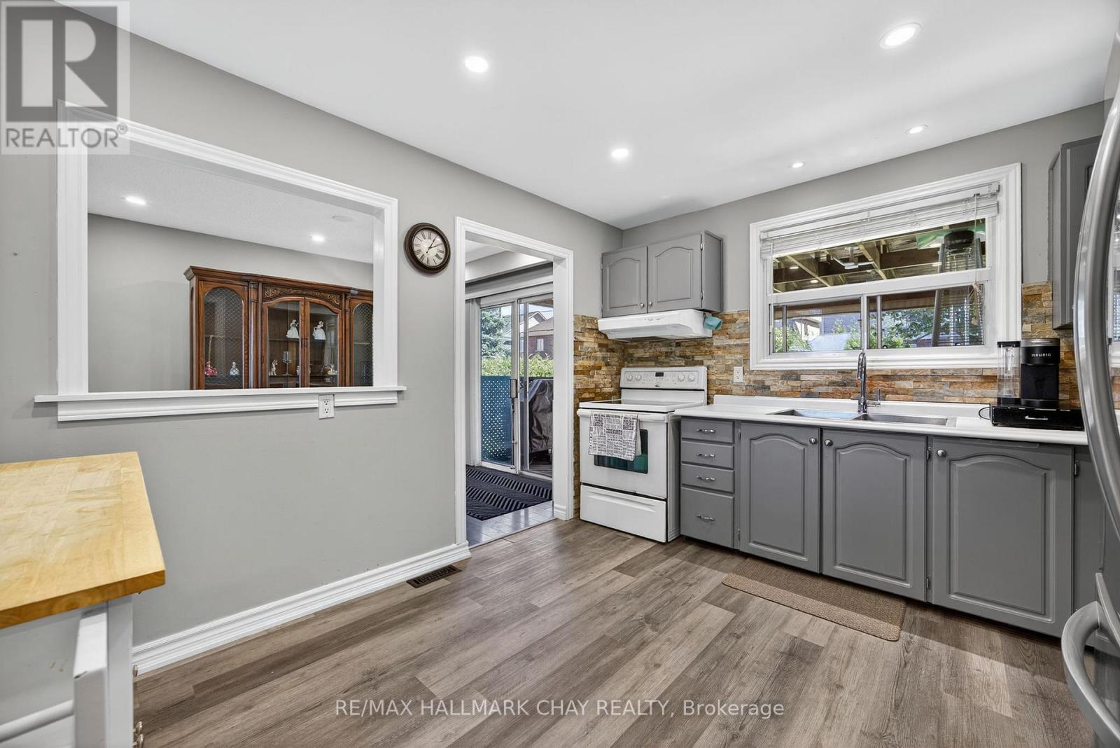 49 Brown Street, New Tecumseth (Tottenham), Ontario  L0G 1W0 - Photo 15 - N12783596