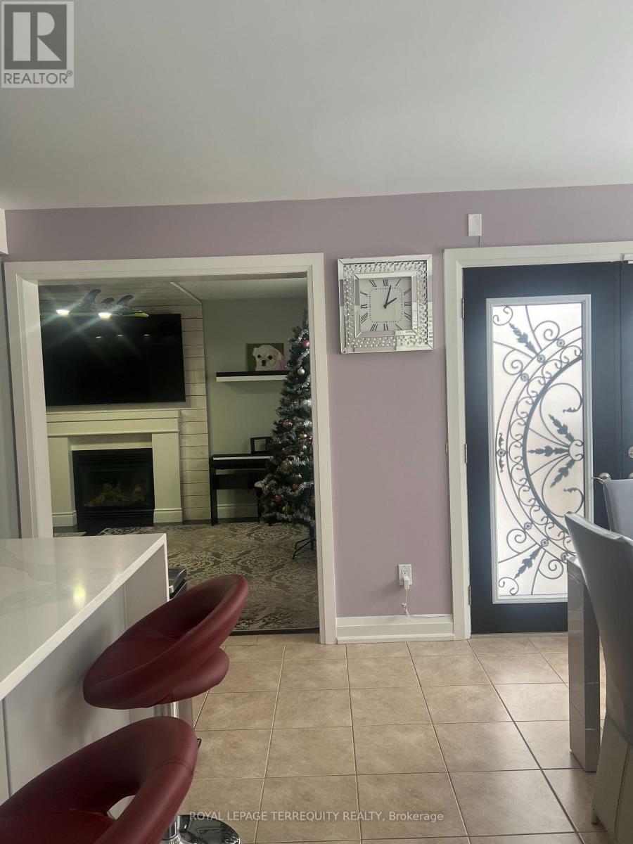 25 Jagges Drive, Barrie (Edgehill Drive), Ontario  L4N 0W9 - Photo 12 - S12783578