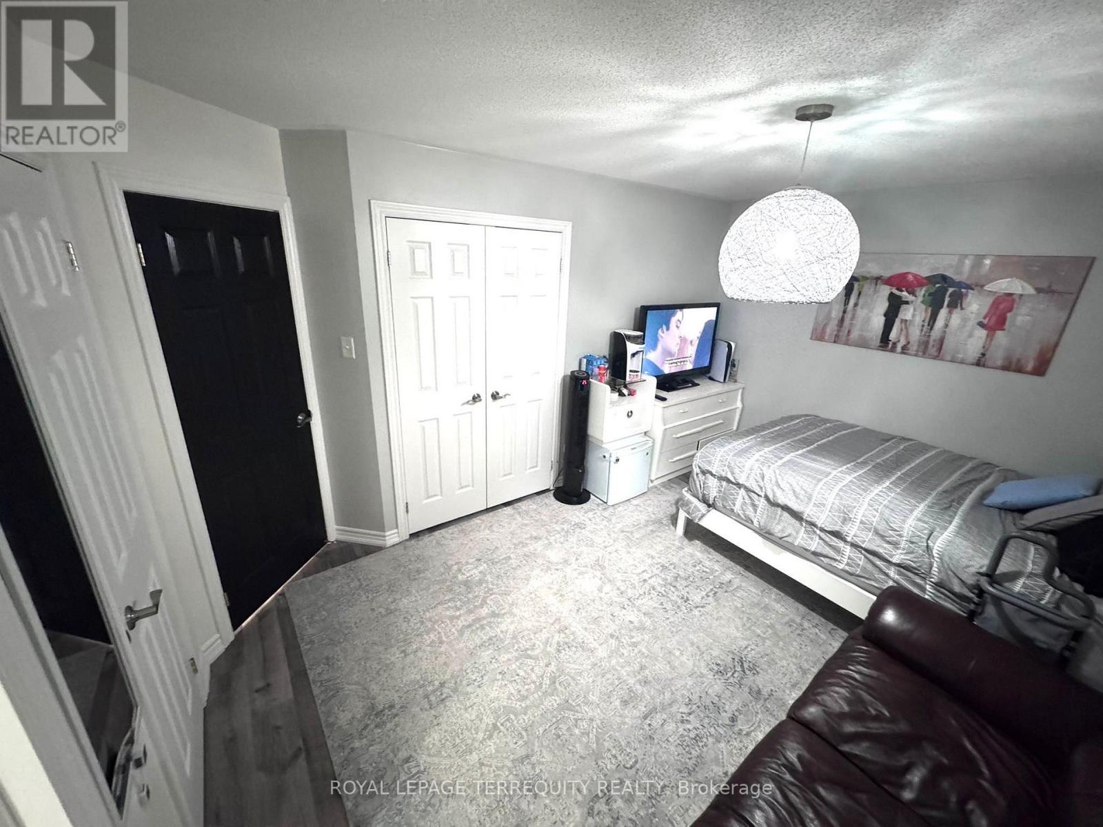 25 Jagges Drive, Barrie (Edgehill Drive), Ontario  L4N 0W9 - Photo 24 - S12783578