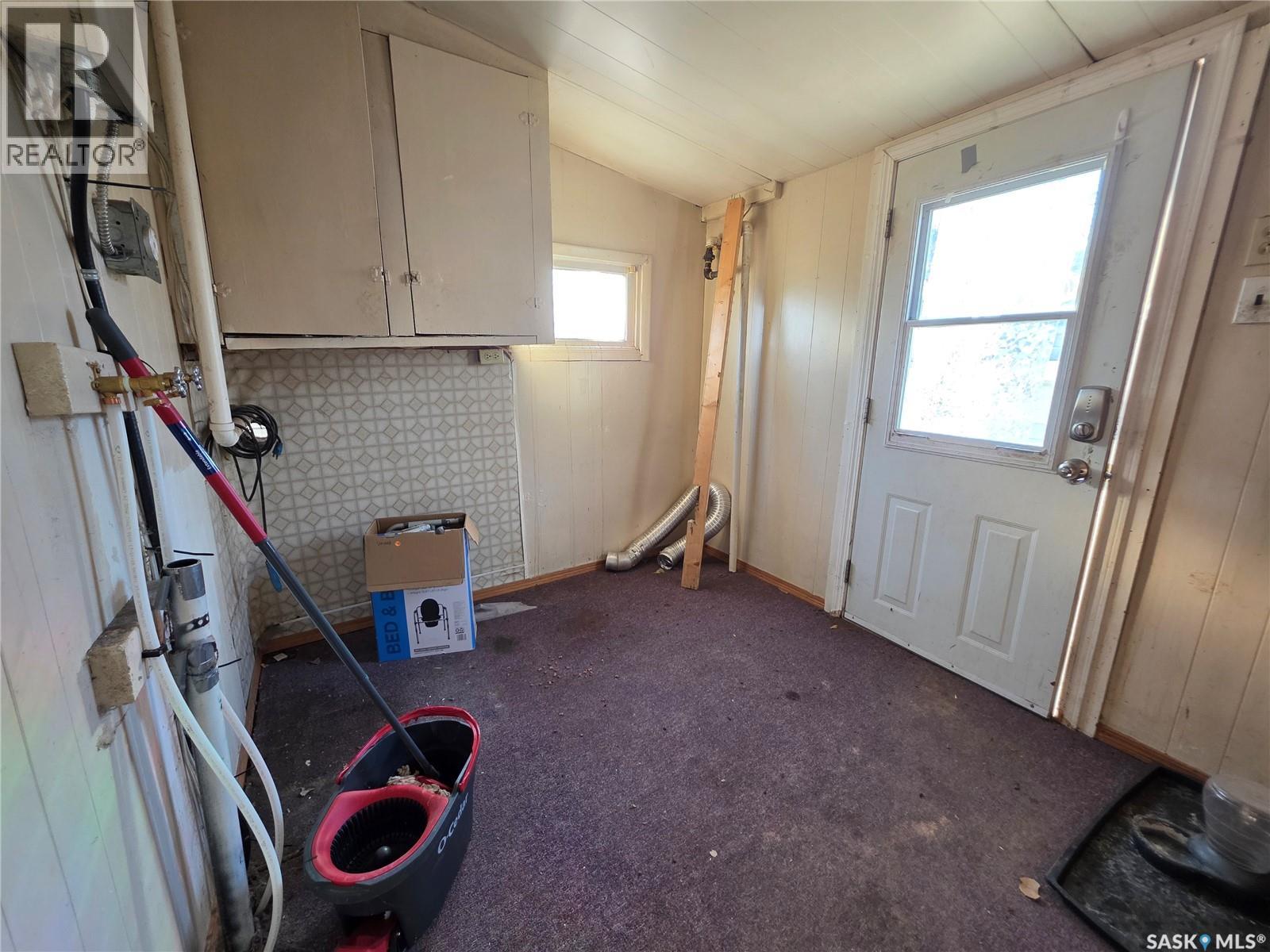 3360 Rutland Avenue, Gull Lake, Saskatchewan  S0N 1A0 - Photo 10 - SK028417