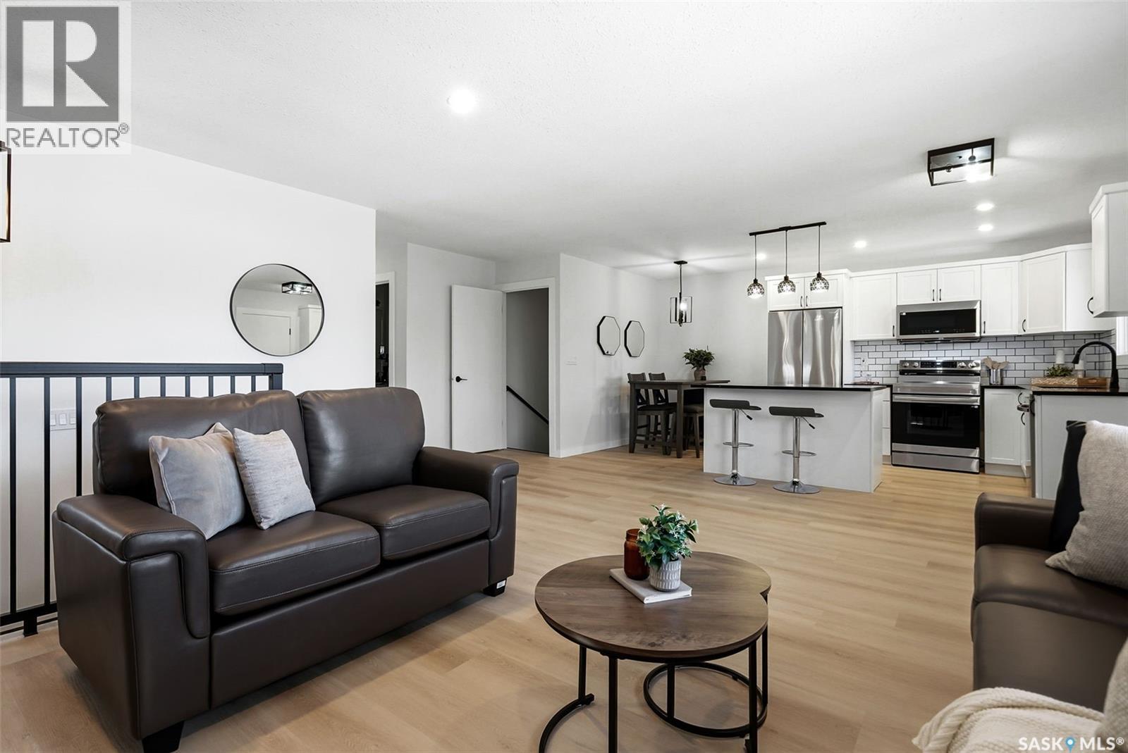 915 Rowell CRESCENT N, Regina, Saskatchewan