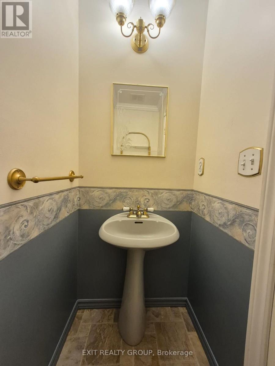 152 Chatterton Valley Crescent, Quinte West (Sidney Ward), Ontario  K0K 2B0 - Photo 19 - X12721822