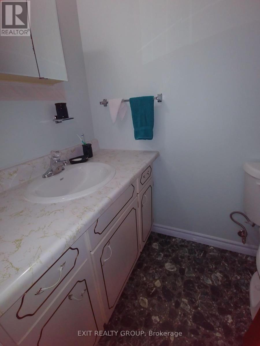 152 Chatterton Valley Crescent, Quinte West (Sidney Ward), Ontario  K0K 2B0 - Photo 32 - X12721822