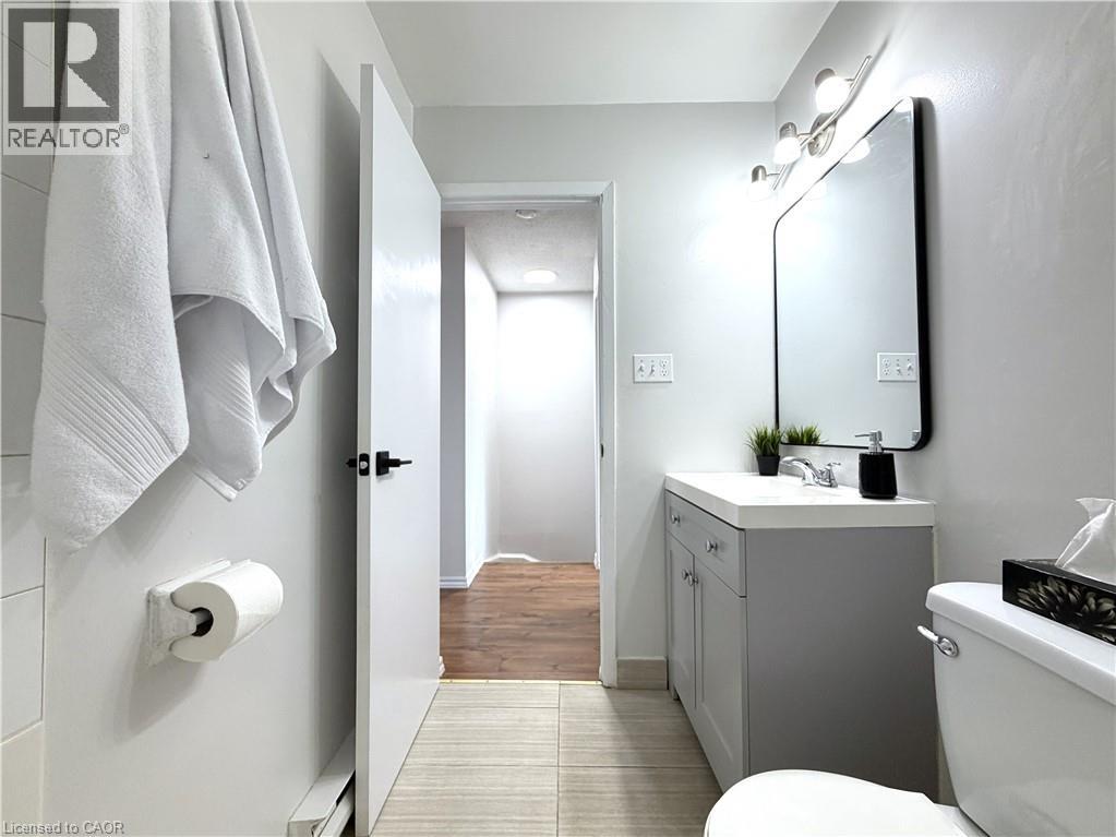 397 Stirling Avenue S Unit# 12, Kitchener, Ontario  N2M 3H7 - Photo 12 - 40804754