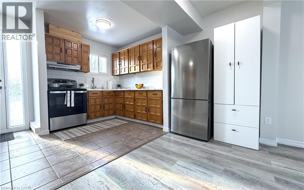 397 Stirling Avenue S Unit# 12, Kitchener, Ontario  N2M 3H7 - Photo 2 - 40804754