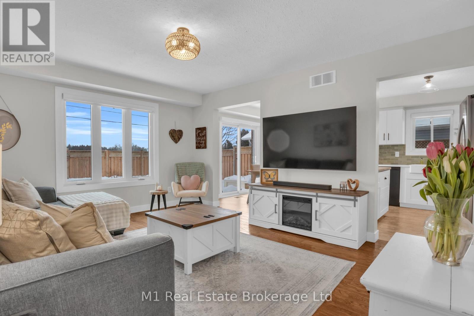 66 Milligan Street, Centre Wellington, Ontario  N1M 3S5 - Photo 8 - X12783736