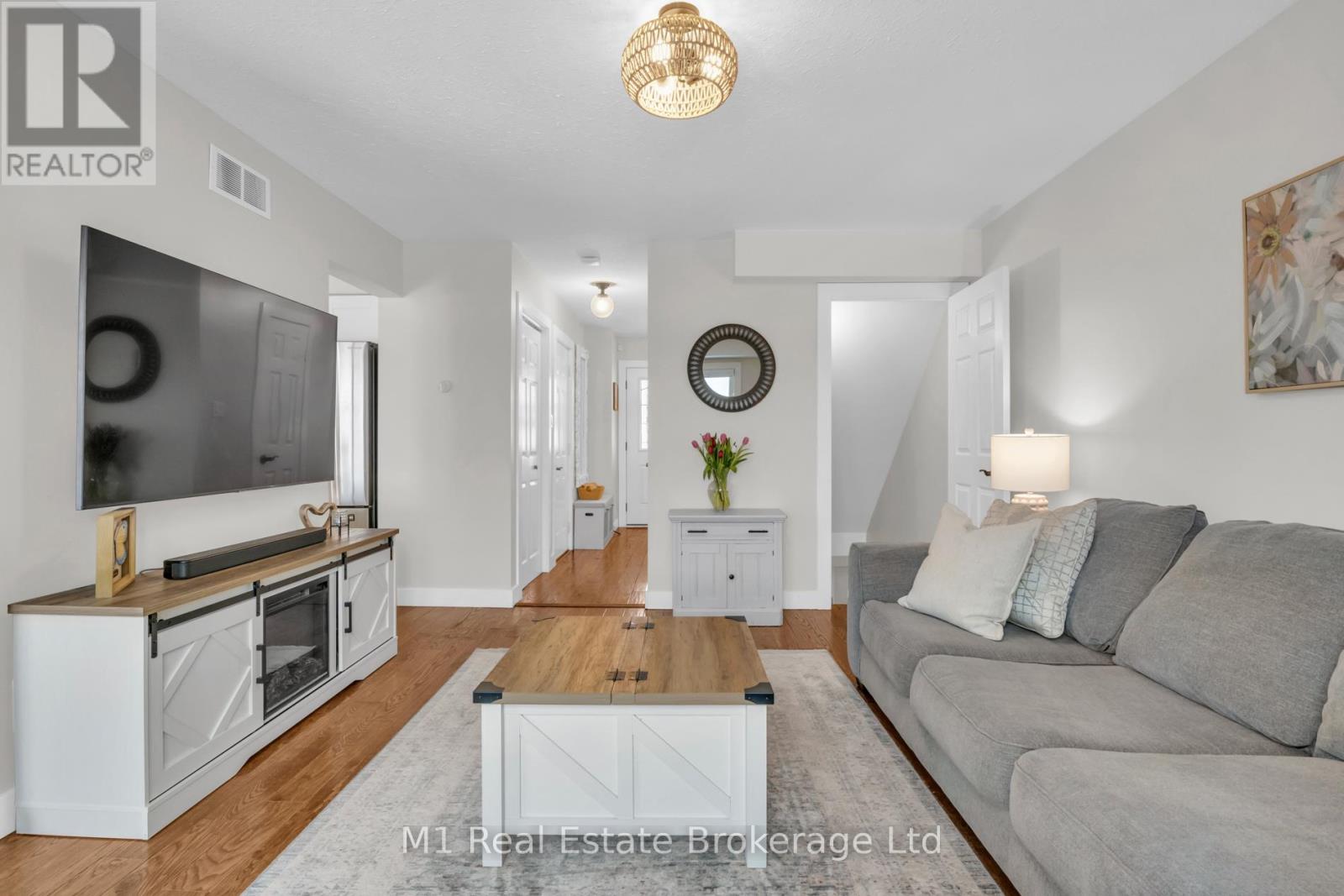 66 Milligan Street, Centre Wellington, Ontario  N1M 3S5 - Photo 9 - X12783736