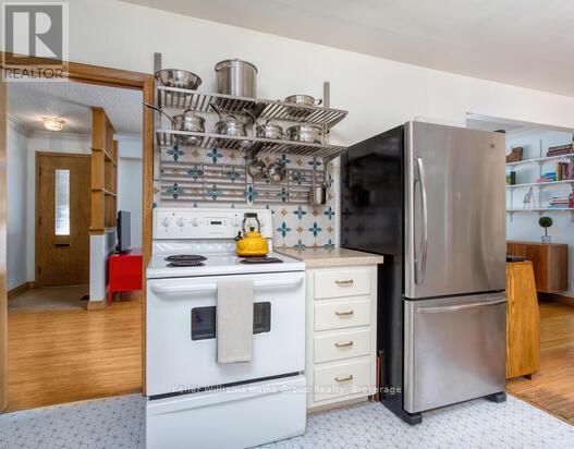 15 Gladstone Avenue, Guelph, Ontario  N1E 1L7 - Photo 18 - X12783774