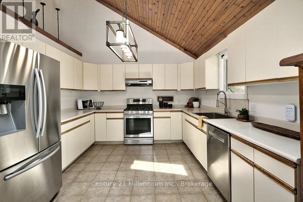 727302 22 C Side Road, Blue Mountains, Ontario  N0H 1N0 - Photo 12 - X12783806