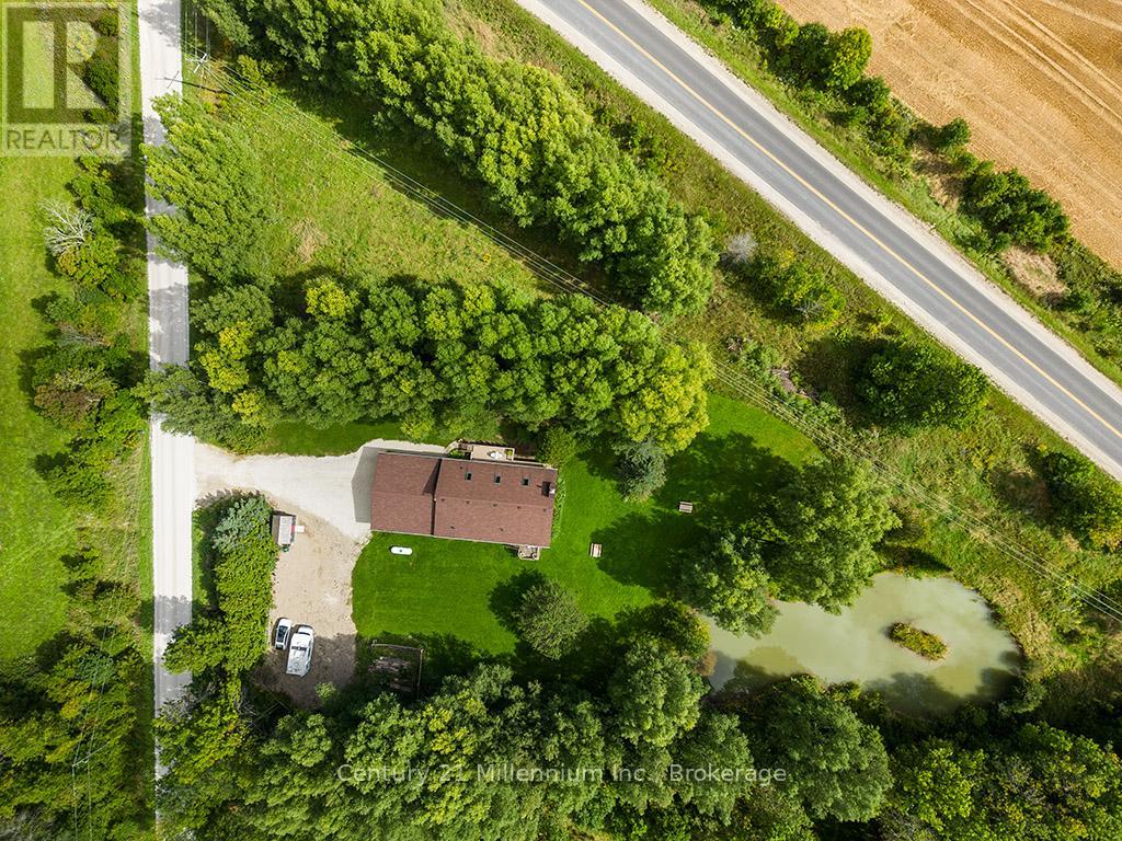 727302 22 C Side Road, Blue Mountains, Ontario  N0H 1N0 - Photo 2 - X12783806