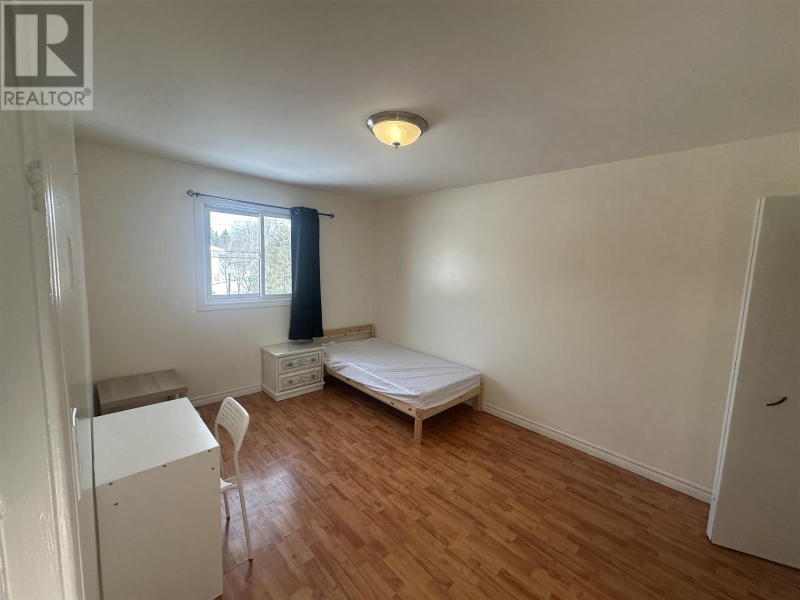 744 Pine St, Sault Ste. Marie, Ontario  P6B 3G1 - Photo 19 - SM260279