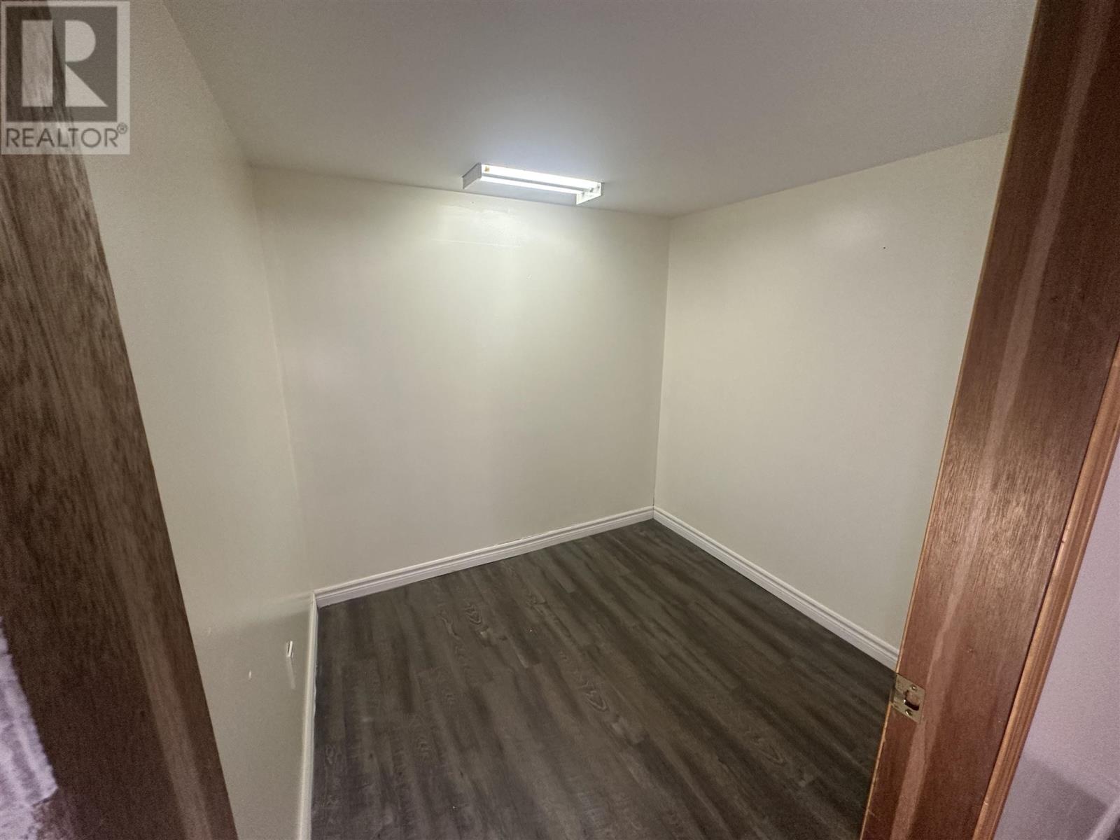 744 Pine St, Sault Ste. Marie, Ontario  P6B 3G1 - Photo 27 - SM260279