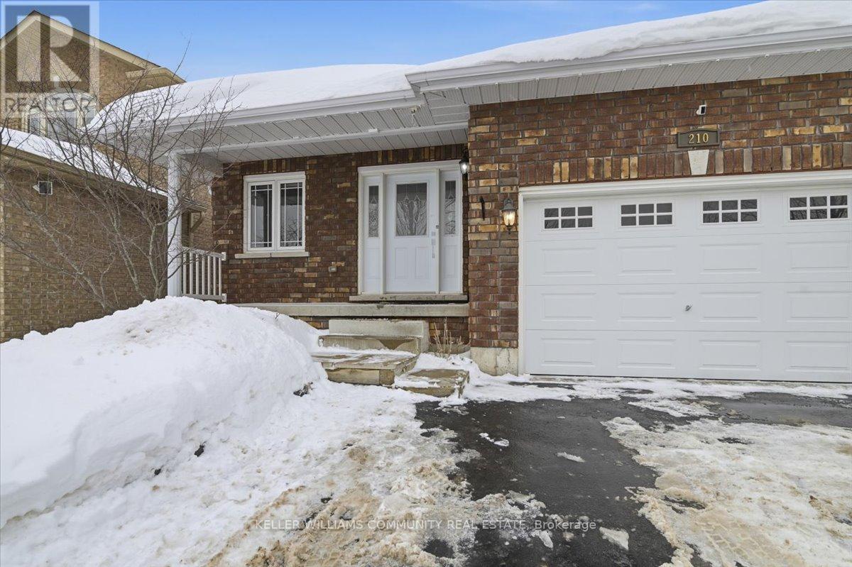 210 Chandler Crescent, Peterborough, Ontario  K9J 2G1 - Photo 2 - X12783830