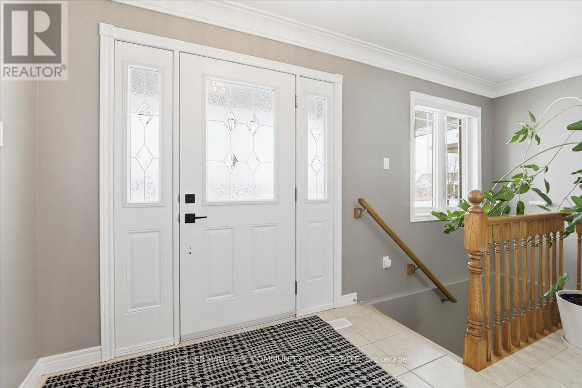 210 Chandler Crescent, Peterborough, Ontario  K9J 2G1 - Photo 3 - X12783830