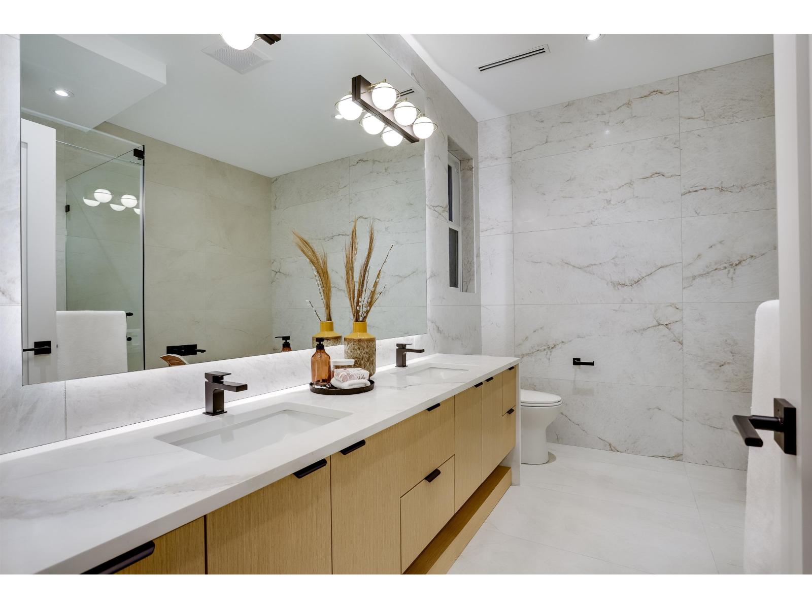 7510 205a Street, Langley, British Columbia  V2Y 1V5 - Photo 10 - R3089362