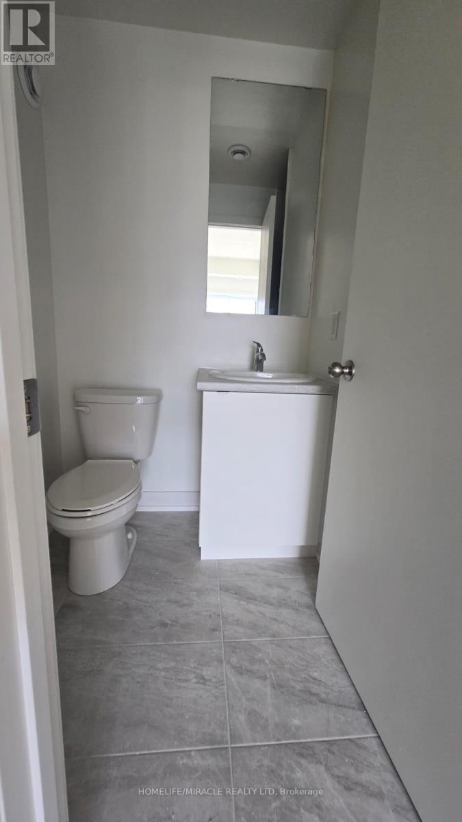 312c - 16 Melbourne Avenue, St. Catharines, Ontario  L2P 3J8 - Photo 11 - X12783602