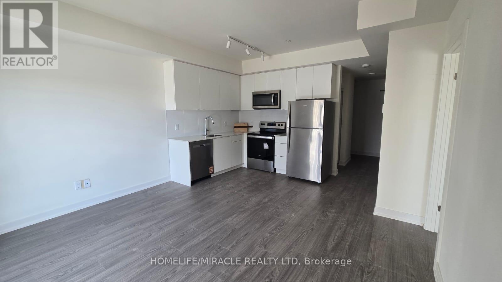 312c - 16 Melbourne Avenue, St. Catharines, Ontario  L2P 3J8 - Photo 2 - X12783602