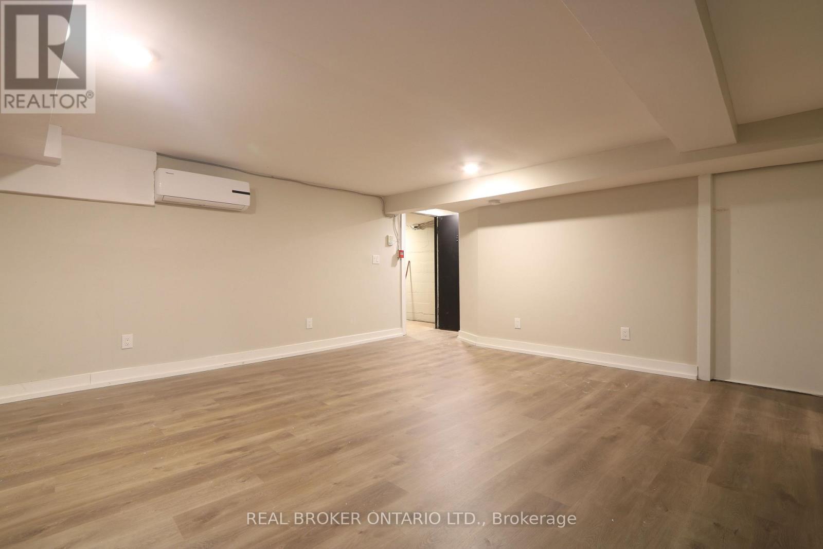 903-909 Main Street E, Hamilton, Ontario  L8M 1M6 - Photo 14 - X12783650