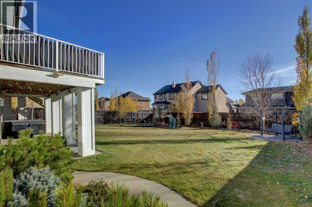 176 Fortress Bay Sw, Calgary, Alberta  T3H 4C4 - Photo 45 - A2284281