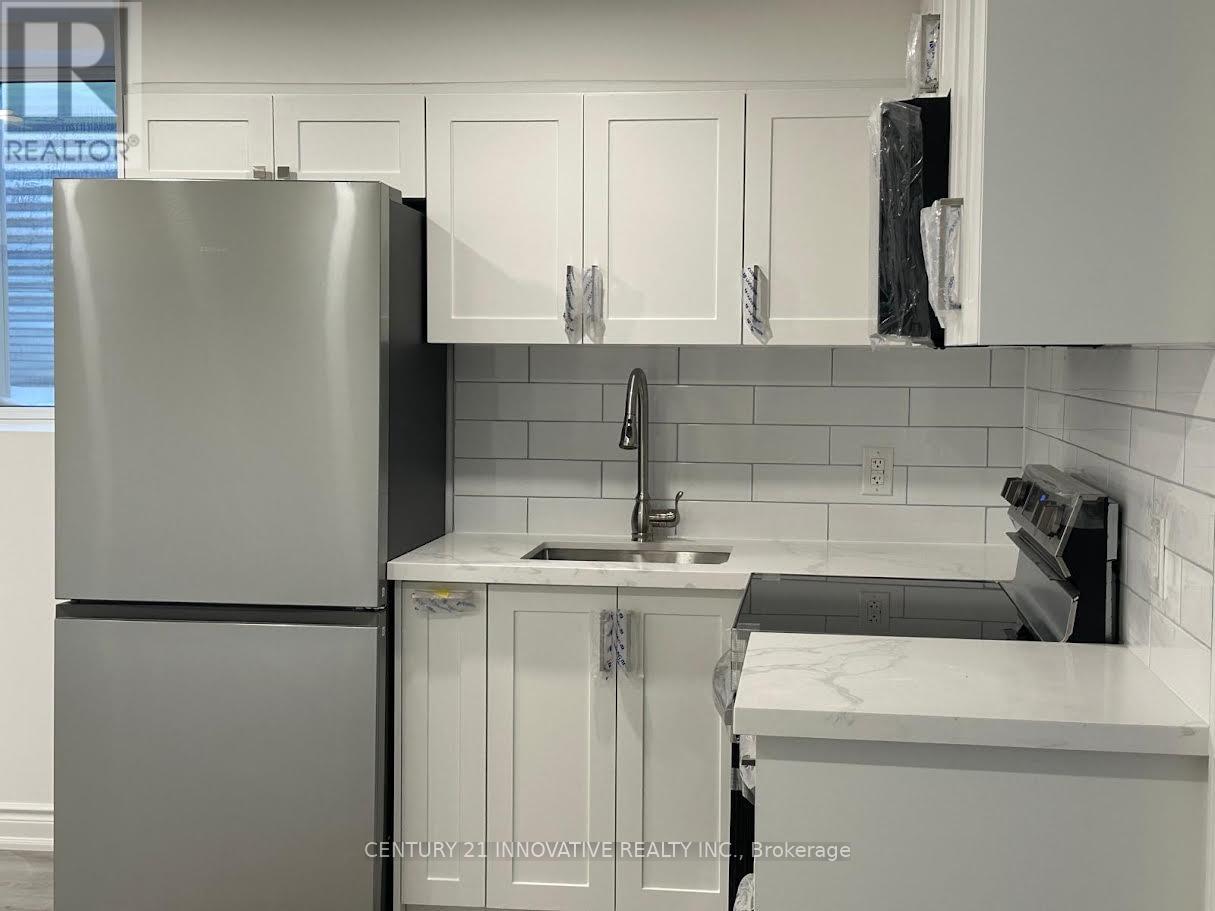 #lower - 1541 Scarlett Trail, Pickering, Ontario  L1V 2P8 - Photo 6 - E12773690