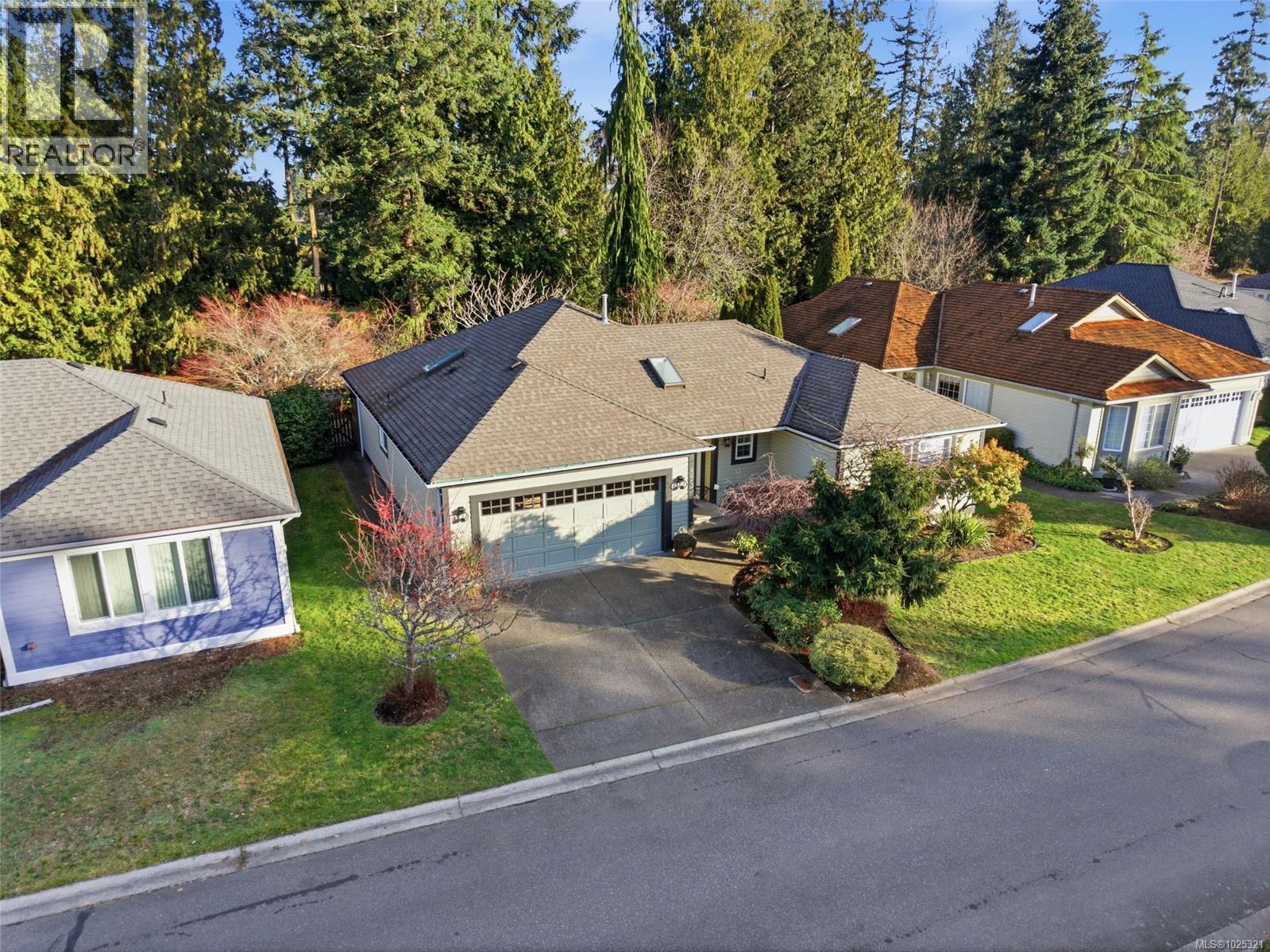 523 Seaward Way, Qualicum Beach, British Columbia  V9K 1T8 - Photo 10 - 1025321