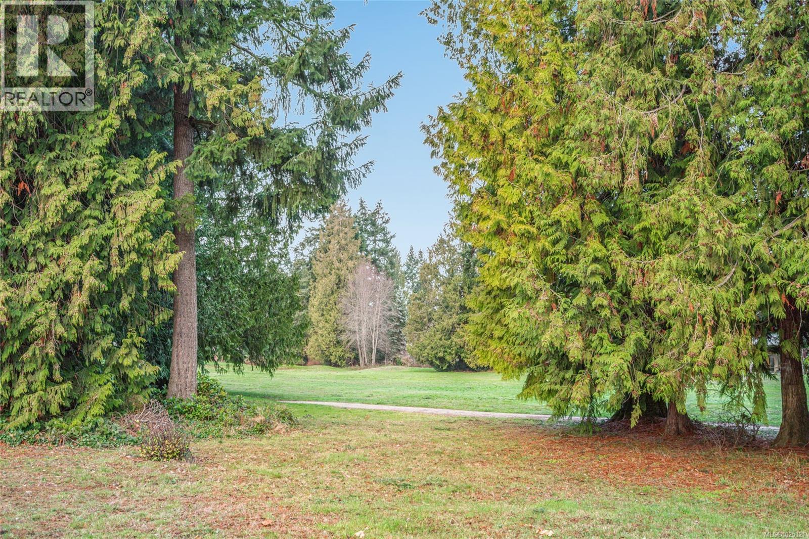 523 Seaward Way, Qualicum Beach, British Columbia  V9K 1T8 - Photo 30 - 1025321