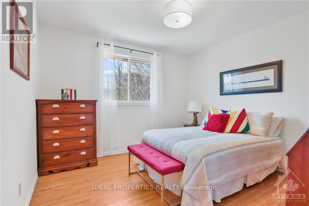 103 Sherwood Street, Ottawa, Ontario  K2L 1K8 - Photo 16 - X12783744