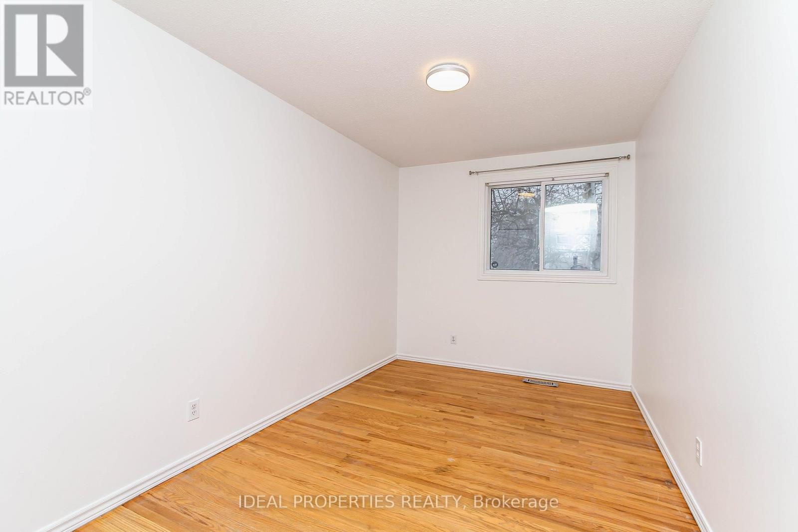 103 Sherwood Street, Ottawa, Ontario  K2L 1K8 - Photo 20 - X12783744