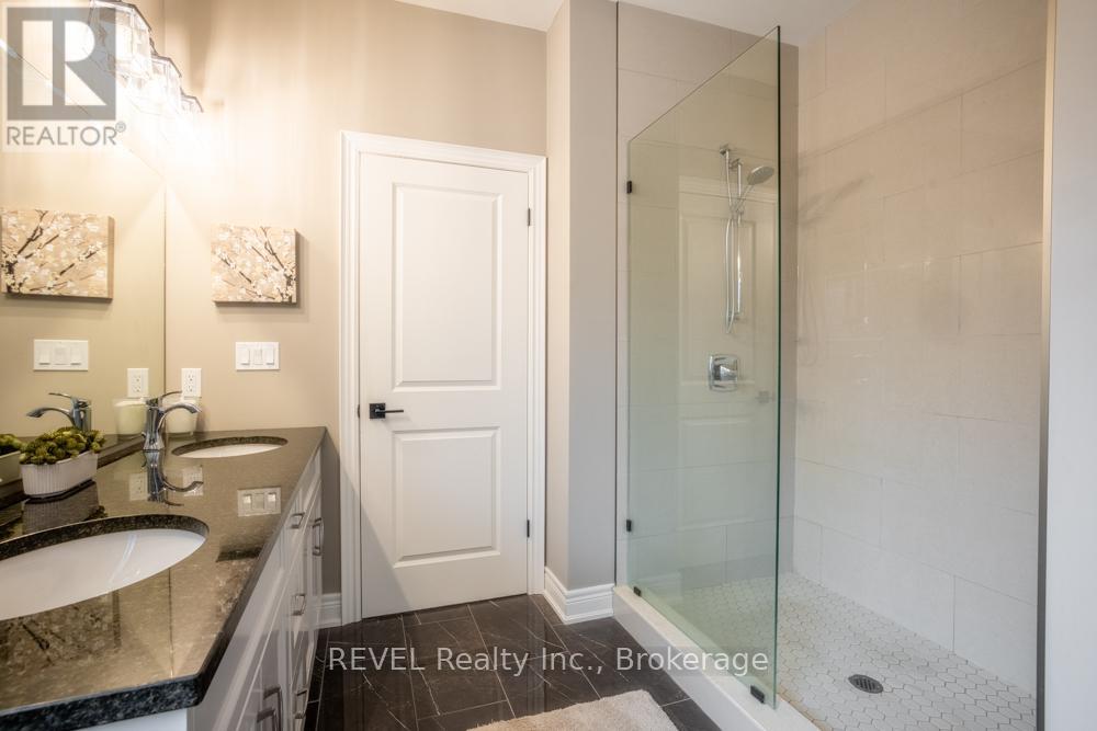 94 Julia Drive, Welland (Coyle Creek), Ontario  L3C 0E7 - Photo 20 - X12783842