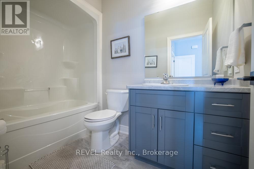 94 Julia Drive, Welland (Coyle Creek), Ontario  L3C 0E7 - Photo 6 - X12783842