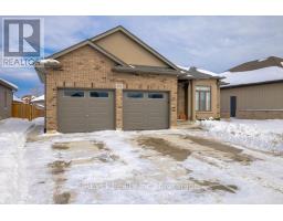 94 JULIA DRIVE, Welland, Ontario