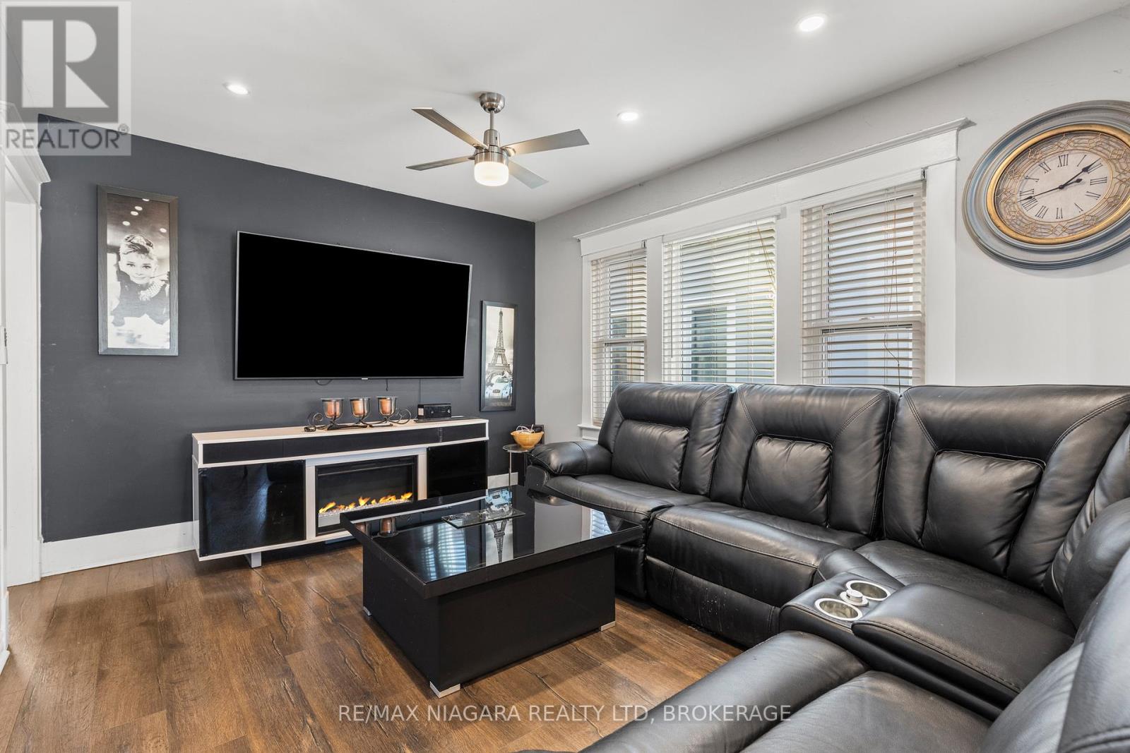 239 Bowen Road, Fort Erie, Ontario  L2A 2Y6 - Photo 10 - X12783894