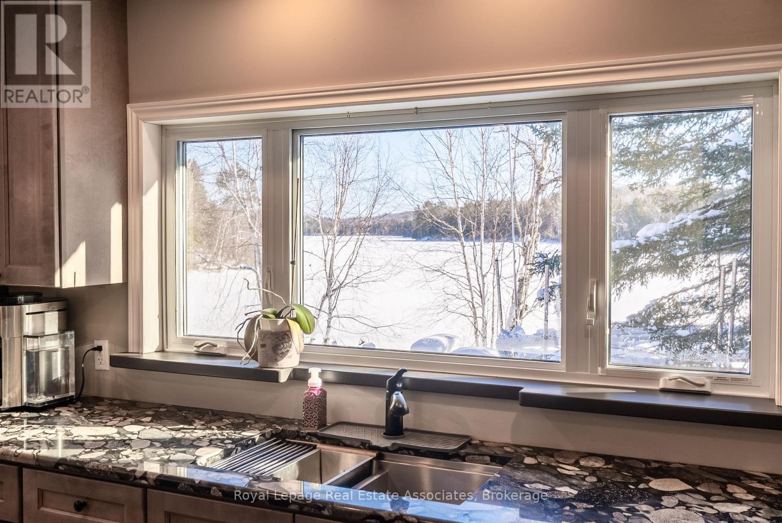 196 Circle Road, Hastings Highlands, Ontario  K0L 2K0 - Photo 7 - X12783668