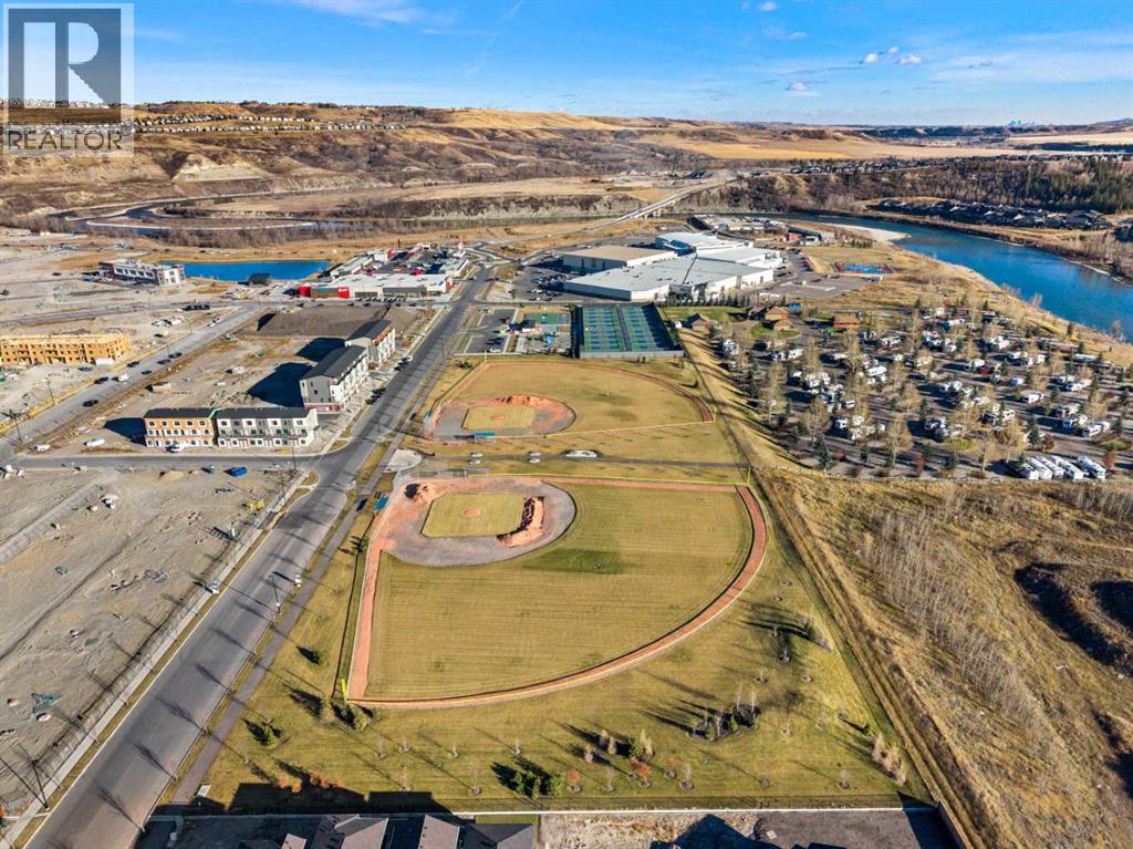 85 Quartz Crescent, Cochrane, Alberta  T4C 3G2 - Photo 43 - A2282373