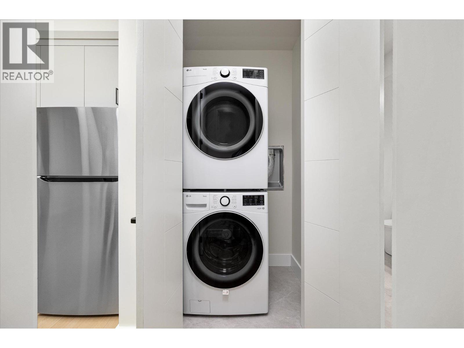 979 Loseth Drive, Kelowna, British Columbia  V1P 0A1 - Photo 51 - 10374204