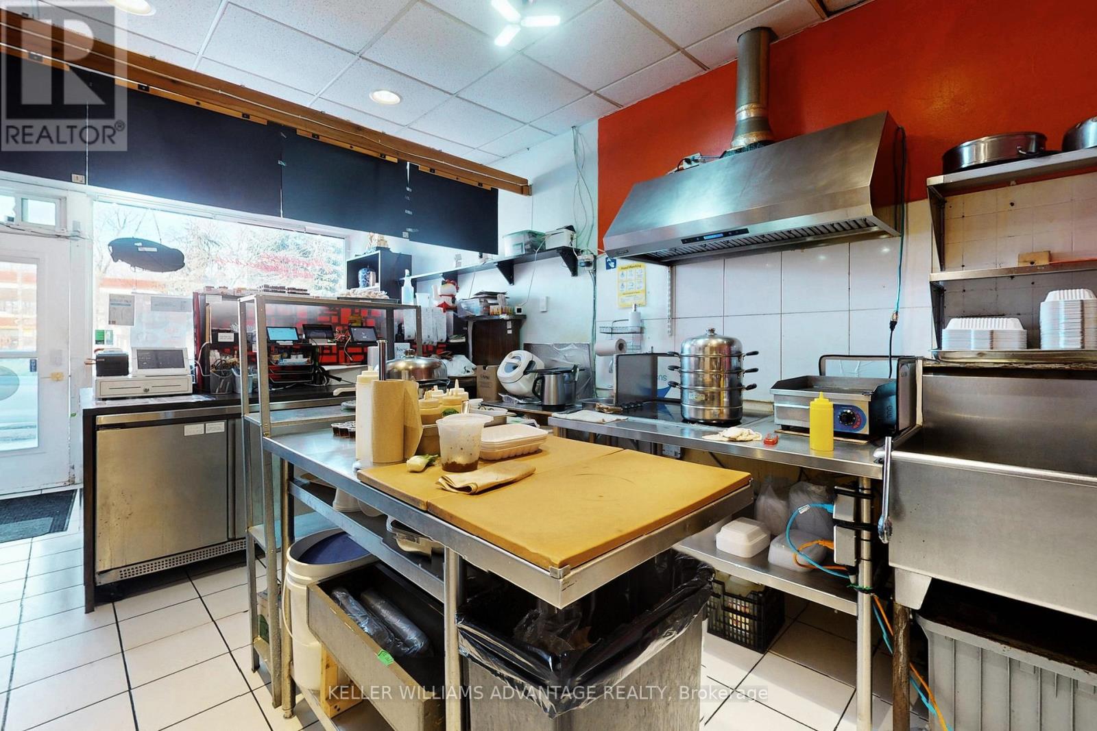 399 Old Orchard Grove, Toronto, Ontario  M5M 2G1 - Photo 11 - C12783742