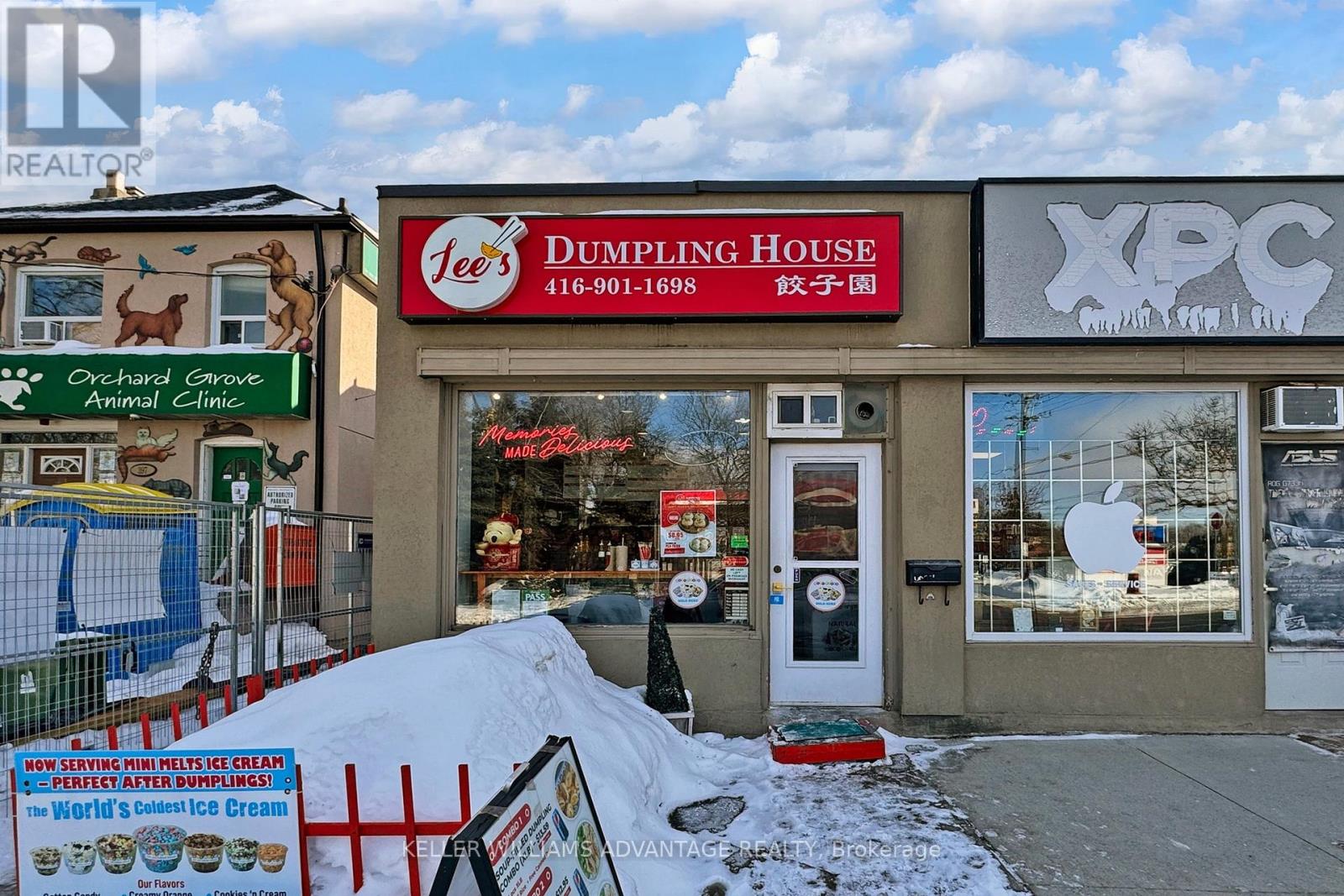 399 Old Orchard Grove, Toronto, Ontario  M5M 2G1 - Photo 2 - C12783742