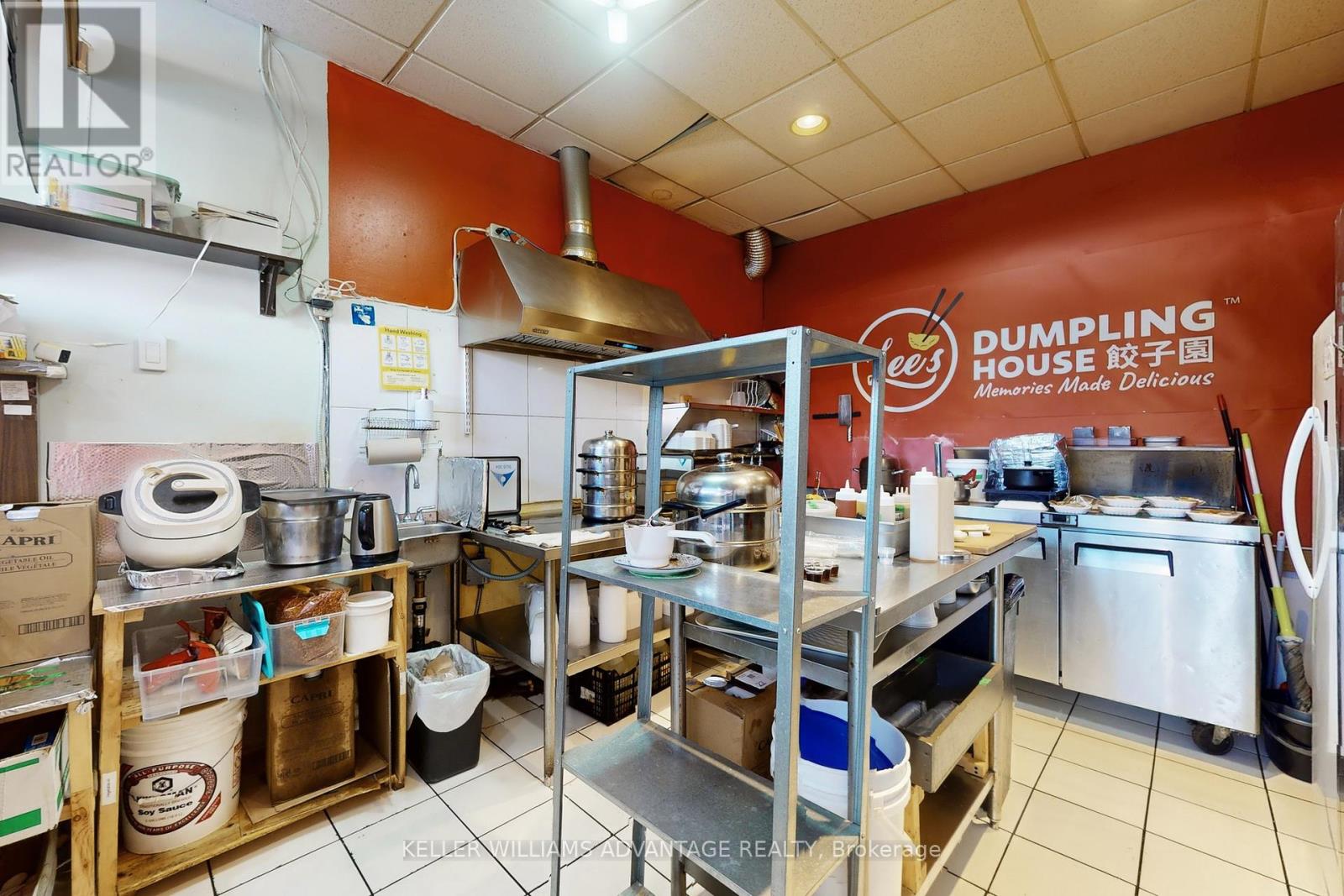 399 Old Orchard Grove, Toronto, Ontario  M5M 2G1 - Photo 8 - C12783742