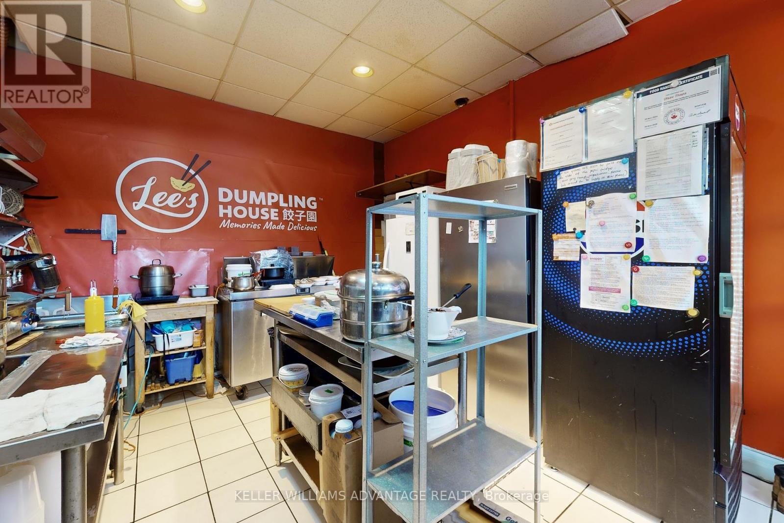 399 Old Orchard Grove, Toronto, Ontario  M5M 2G1 - Photo 9 - C12783742