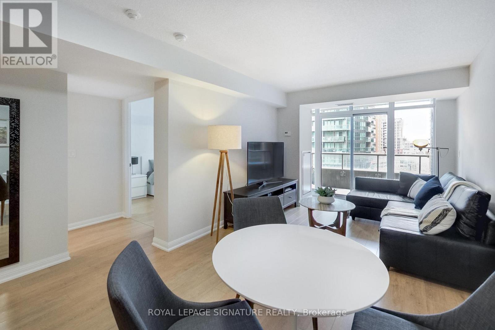 1016 - 85 East Liberty Street, Toronto, Ontario M6K 3R4 - Photo 9 - C12783898