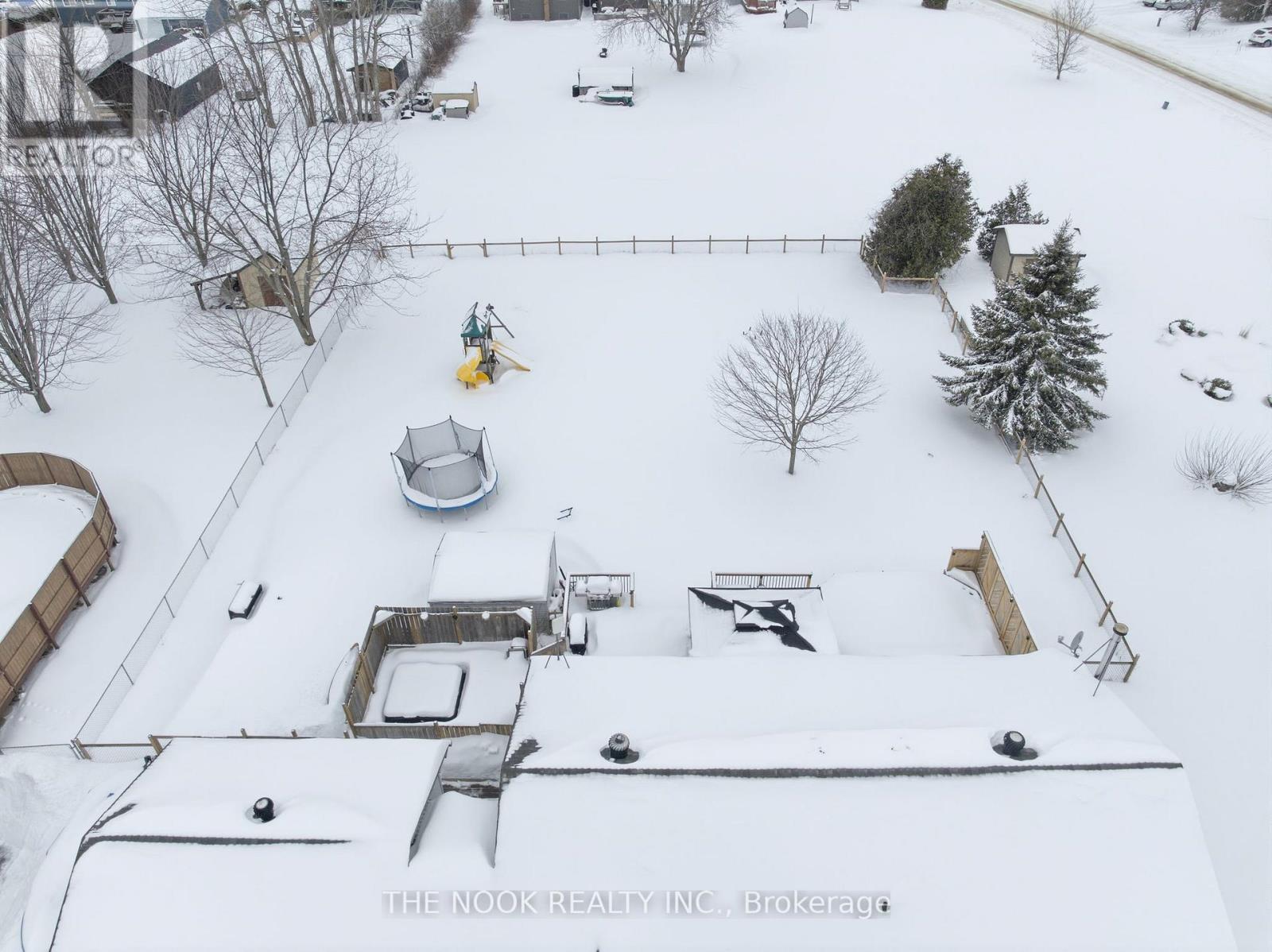 6 Sparrow Court, Kawartha Lakes, Ontario  K0M 2C0 - Photo 46 - X12783354