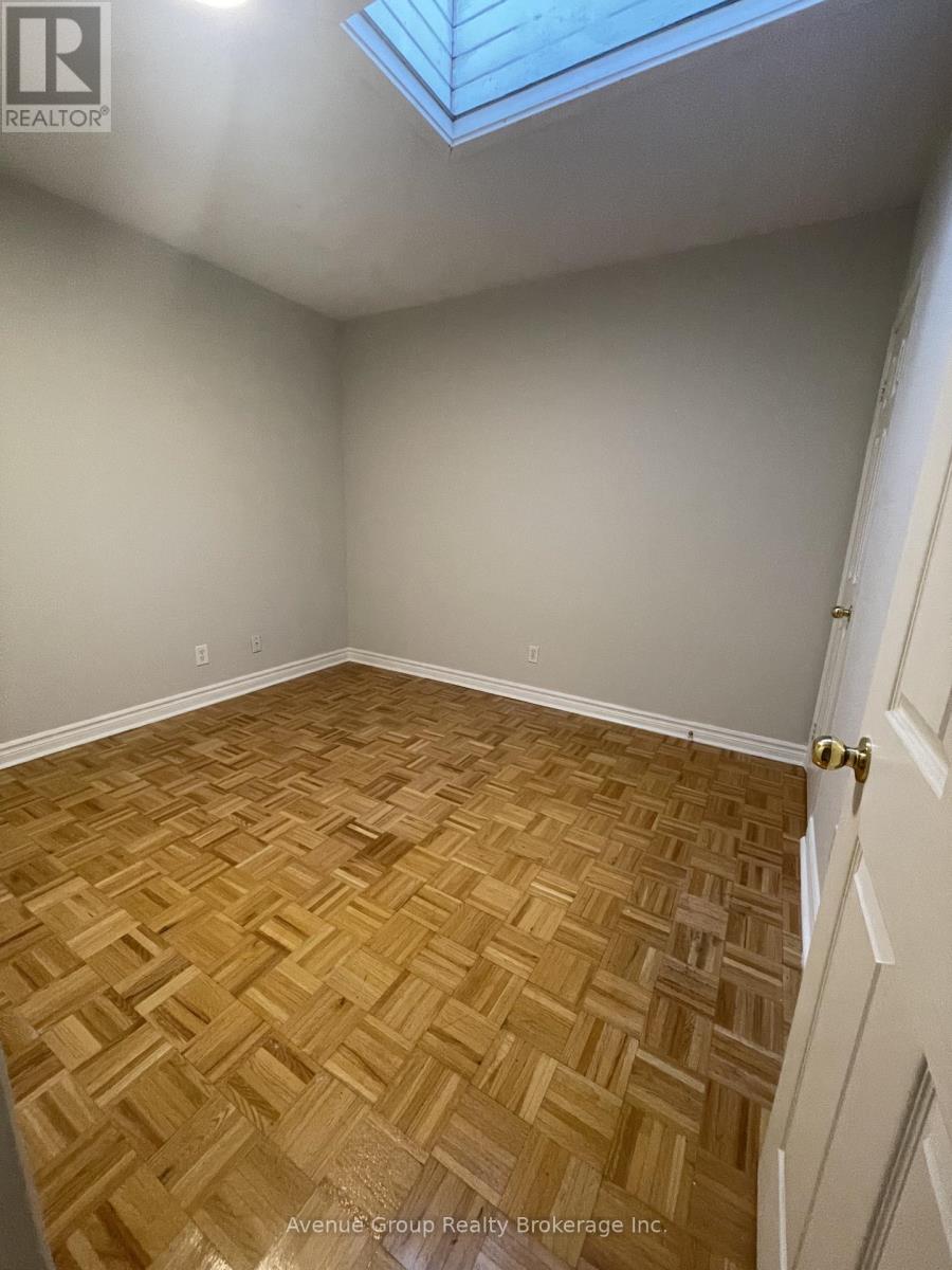 2nd Fl - 621 Gerrard Street E, Toronto, Ontario  M4M 1Y2 - Photo 7 - E12783738