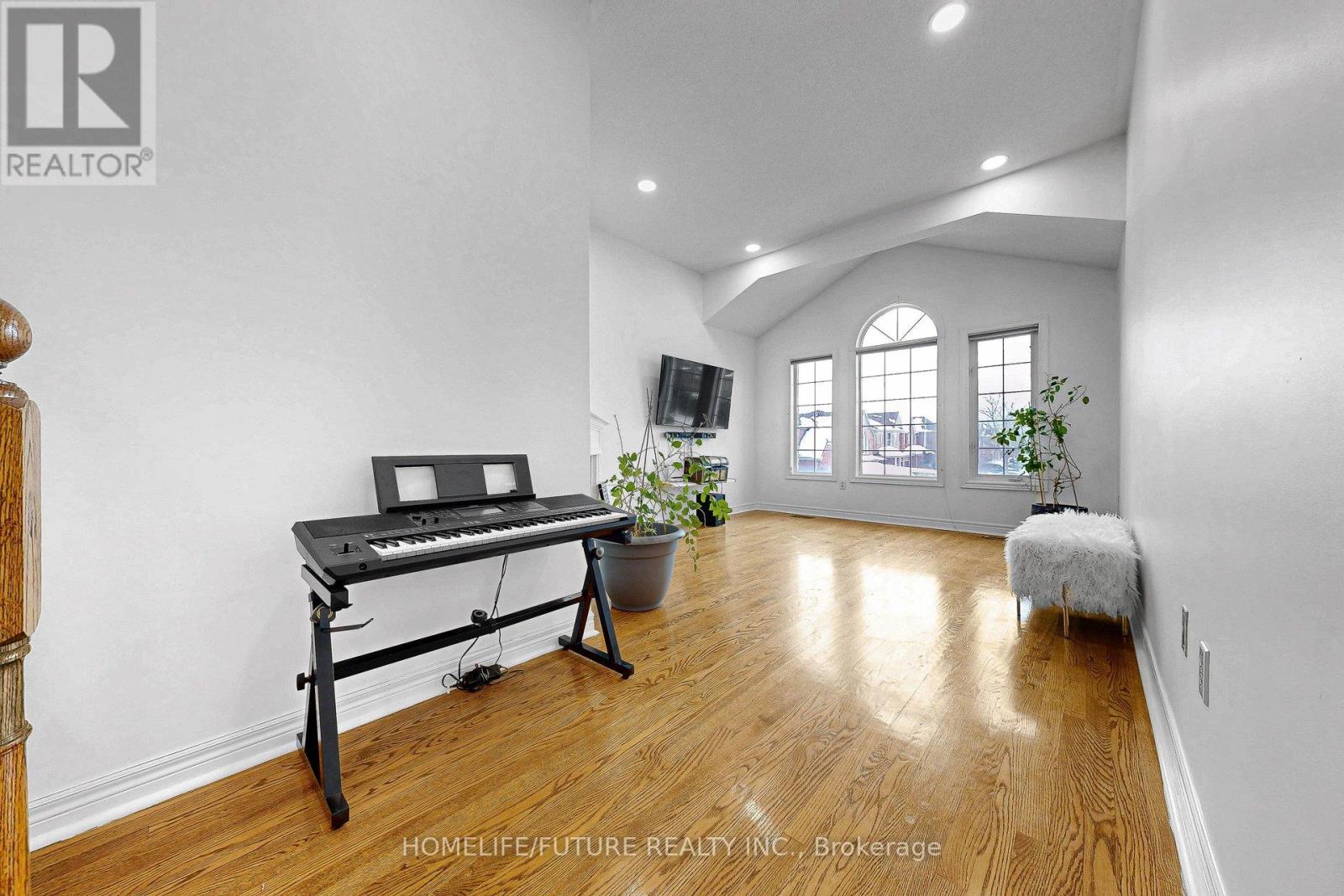 105 Moreau Trail, Toronto, Ontario  M1L 4T9 - Photo 13 - E12783748