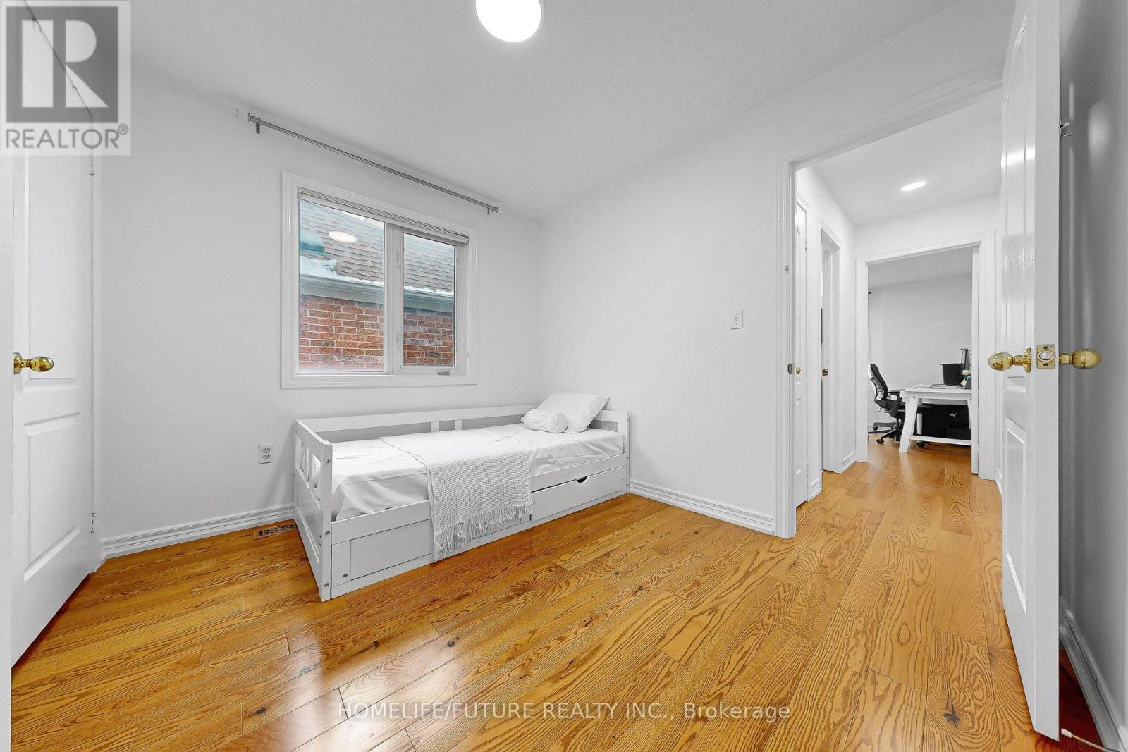 105 Moreau Trail, Toronto, Ontario  M1L 4T9 - Photo 18 - E12783748