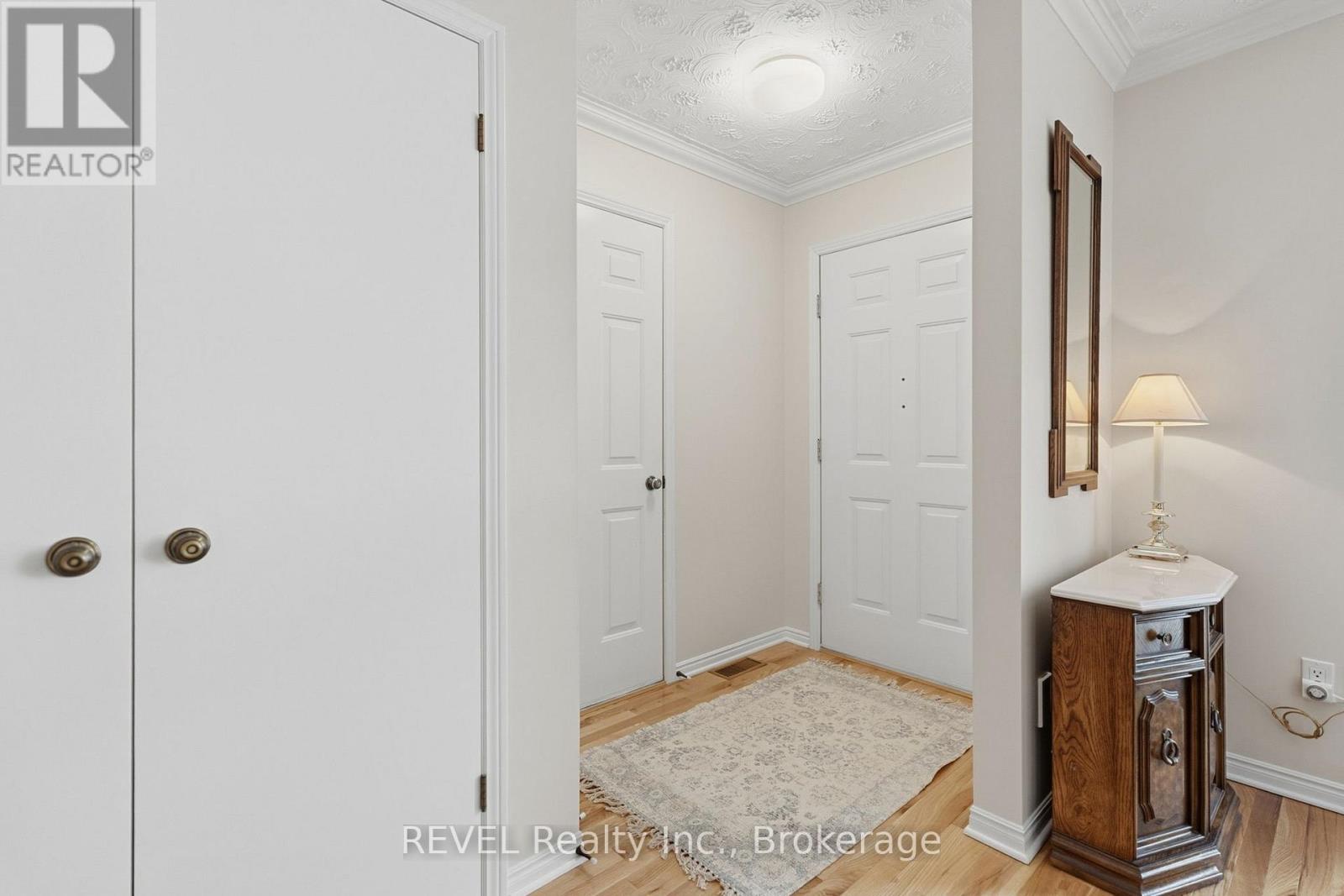 7362 Nathan Crescent, Niagara Falls, Ontario  L2G 7R6 - Photo 8 - X12781856