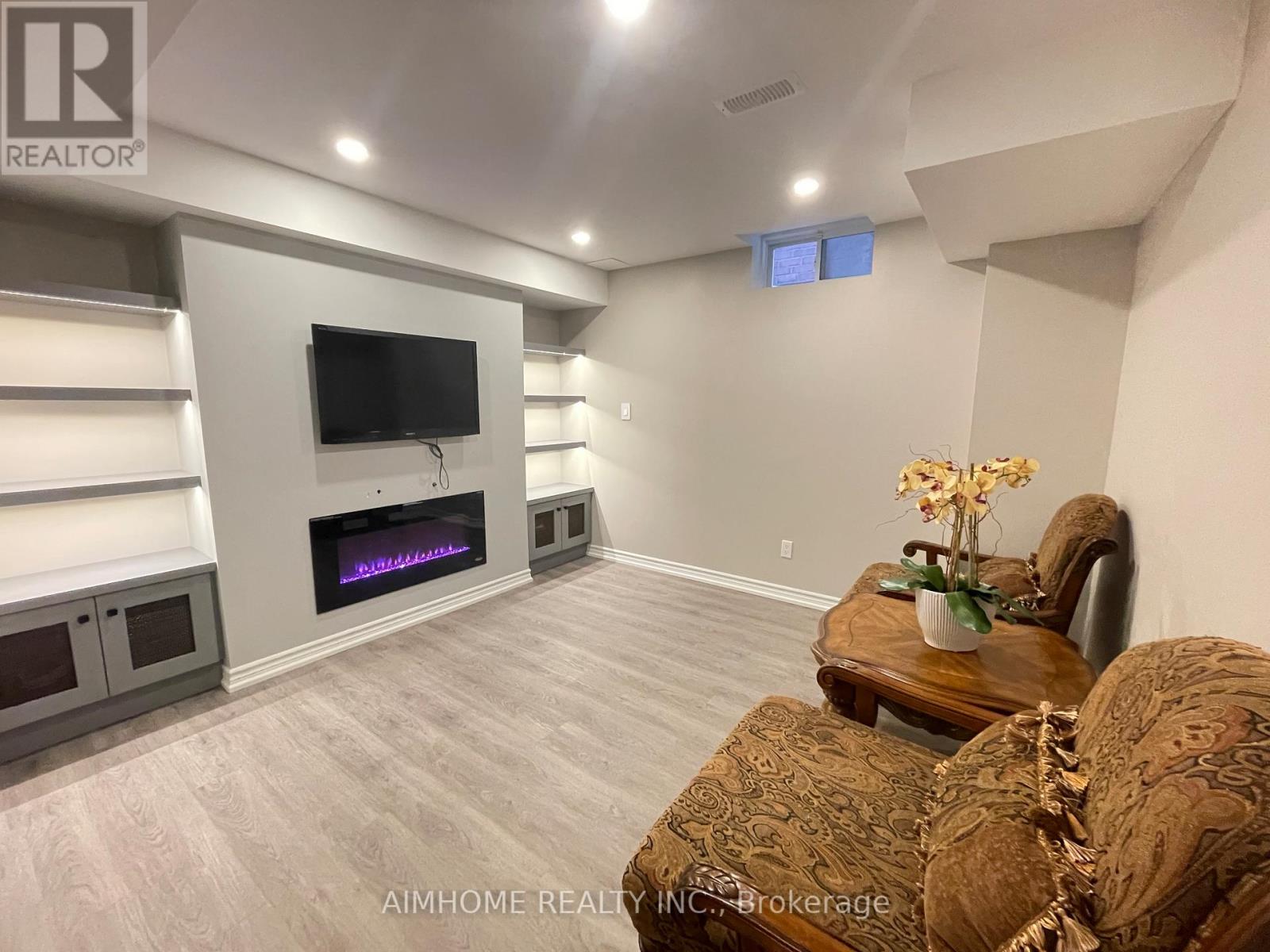 Bsmt - 90 Maverick Crescent, Vaughan, Ontario  L6A 4L1 - Photo 4 - N12783698