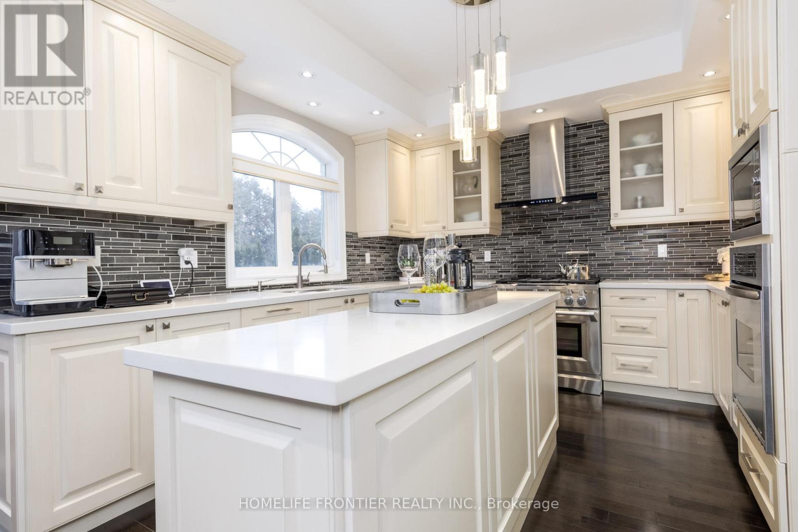 3 Brimwood Crescent, Richmond Hill, Ontario  L4B 4B4 - Photo 15 - N12783718