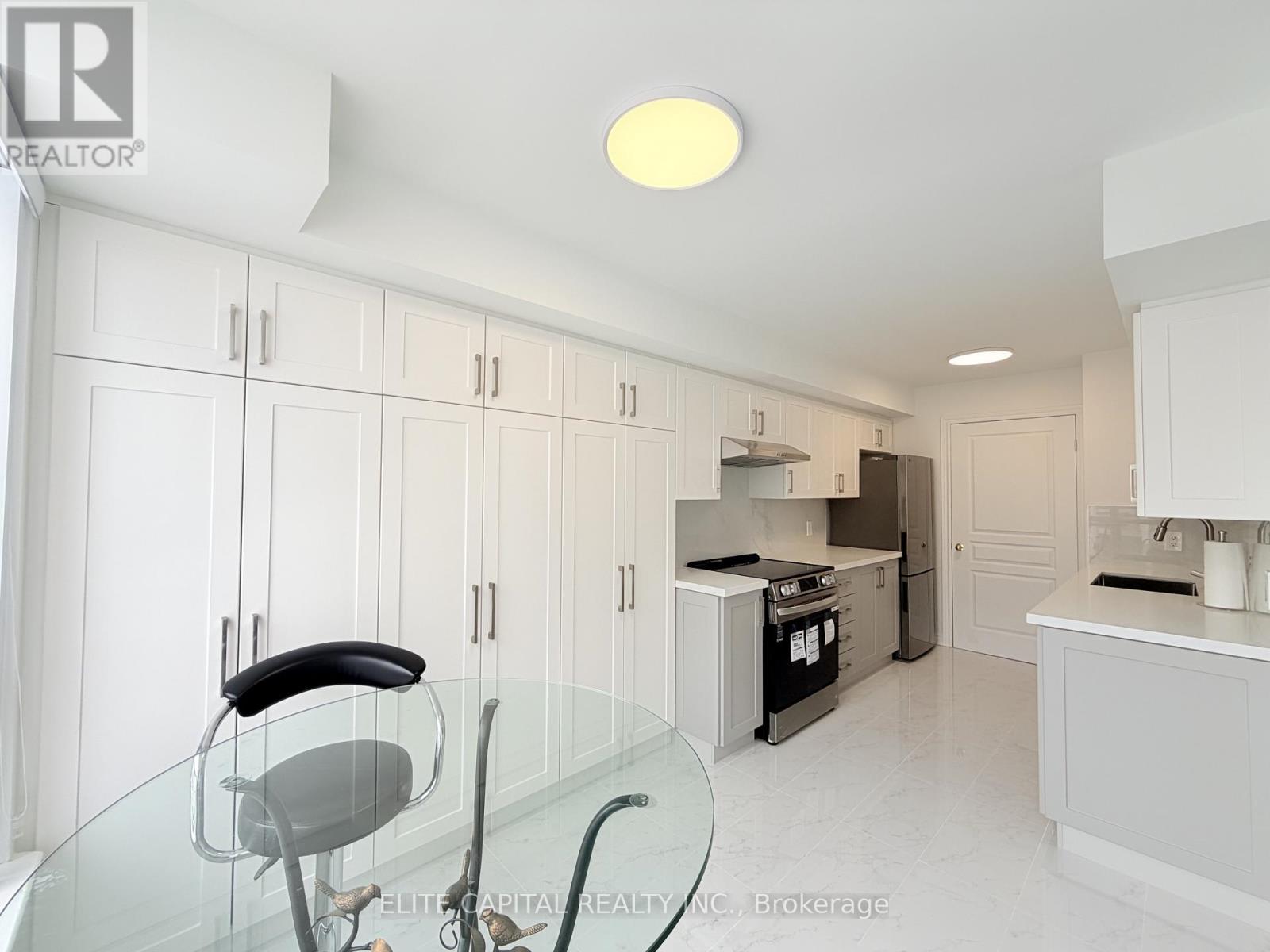 616 - 9015 Leslie Street, Richmond Hill, Ontario  L4B 4J8 - Photo 4 - N12783828