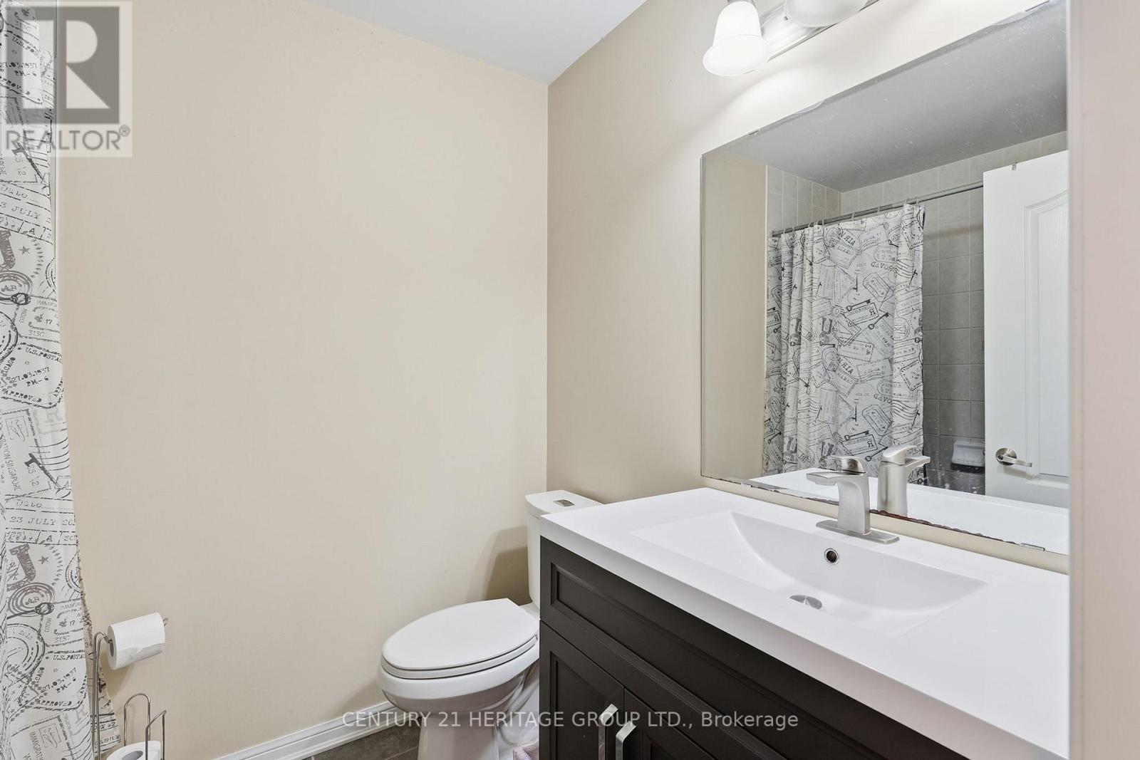 40 Cliff Gunn Road, Newmarket, Ontario  L3X 3J8 - Photo 16 - N12783844